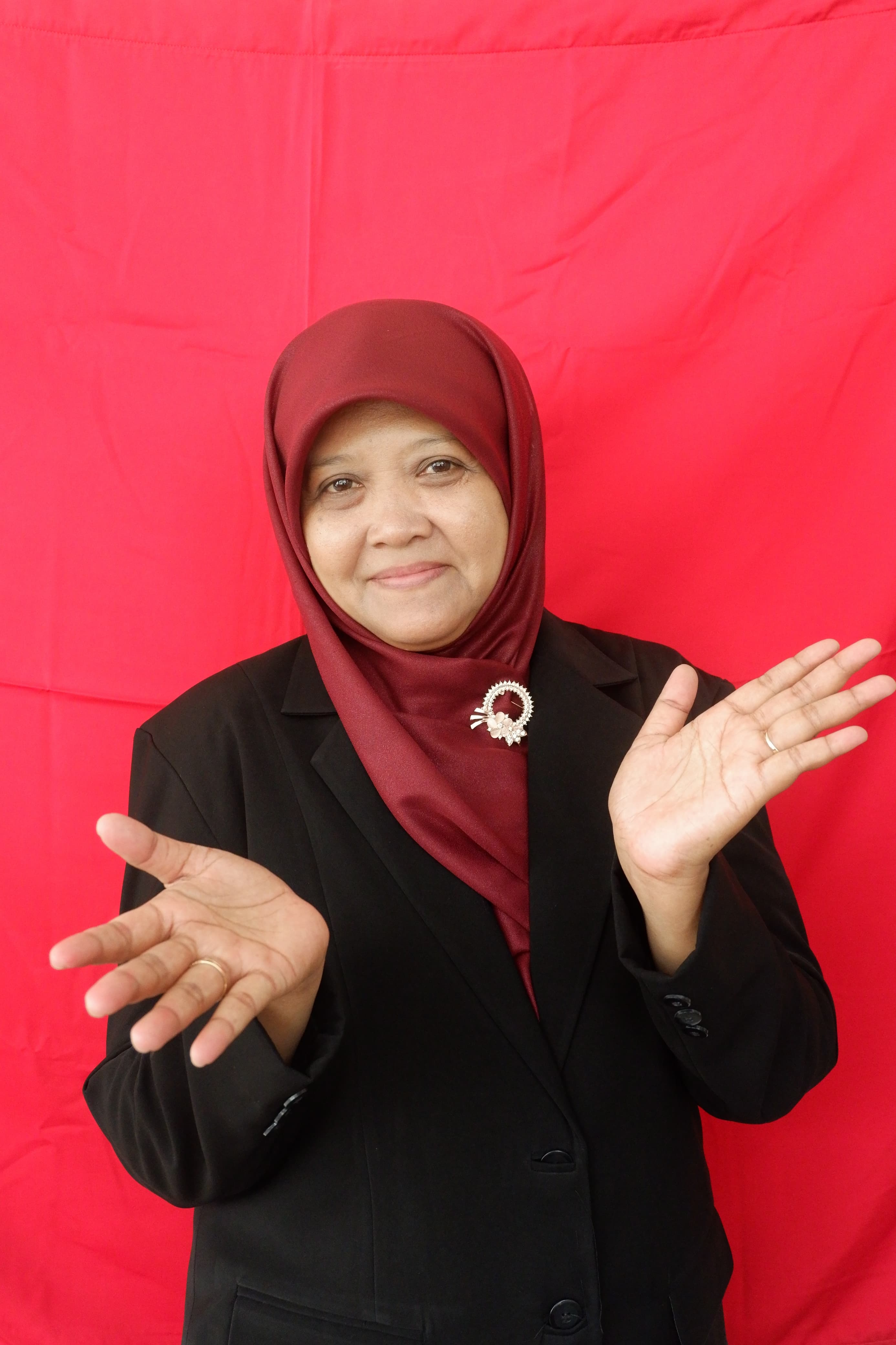 Guru KBIT-RA Sabet Juara 1 Lomba Musabaqoh Syarhil Quran